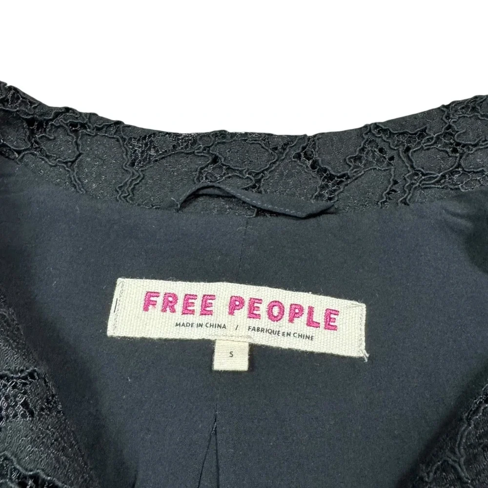 Free‎ People Lined Lace Amelia Floral Black Cropped Lace Jacket Women's Small